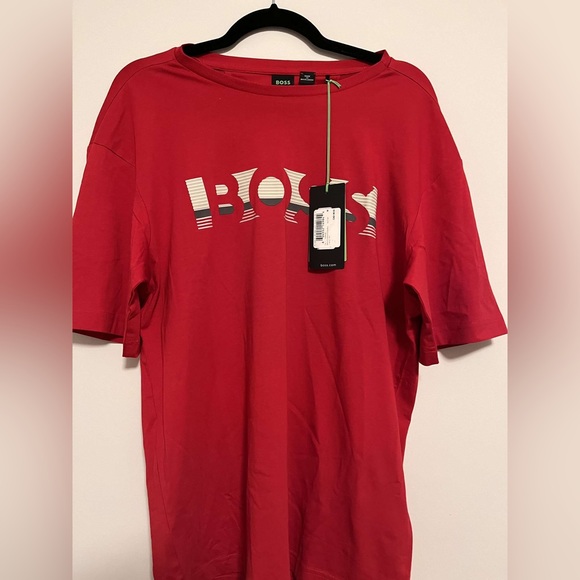 Red Hugo boss tee - Picture 4 of 4